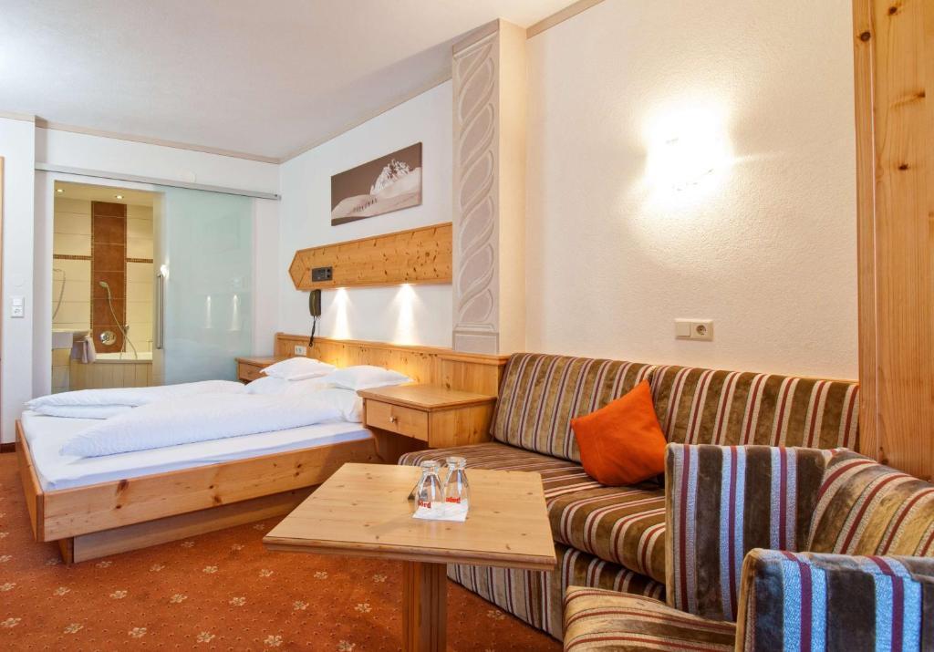 Hotel Toni Galtür Habitación foto